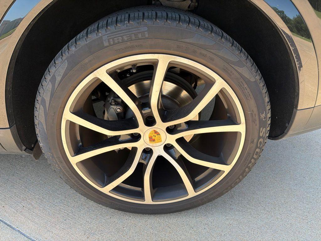 used 2020 Porsche Cayenne car, priced at $48,154