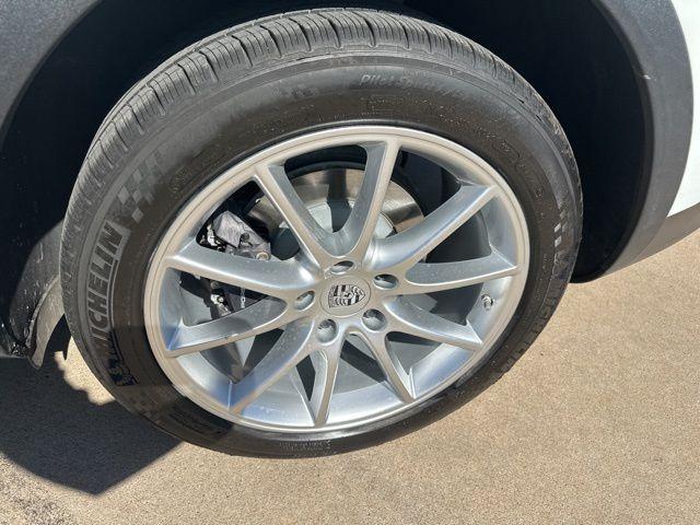 used 2020 Porsche Cayenne car, priced at $28,990
