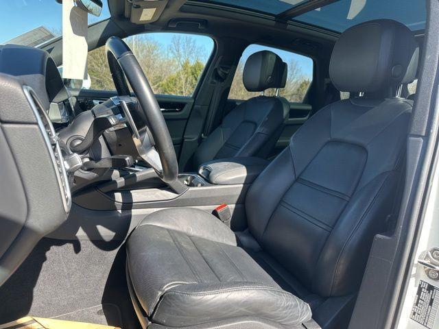 used 2020 Porsche Cayenne car, priced at $28,990