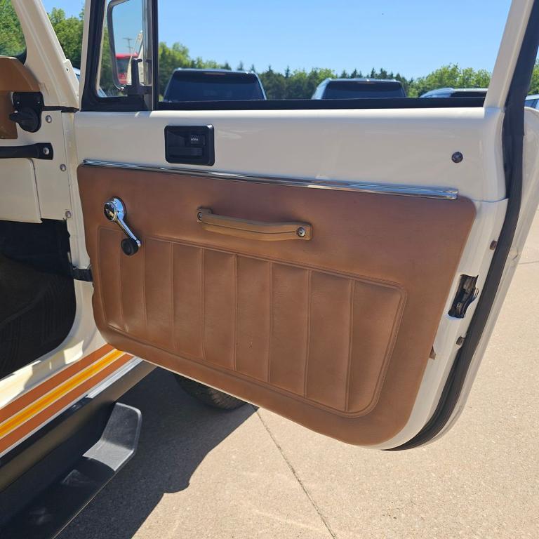 used 1985 Jeep CJ-7 car, priced at $24,400