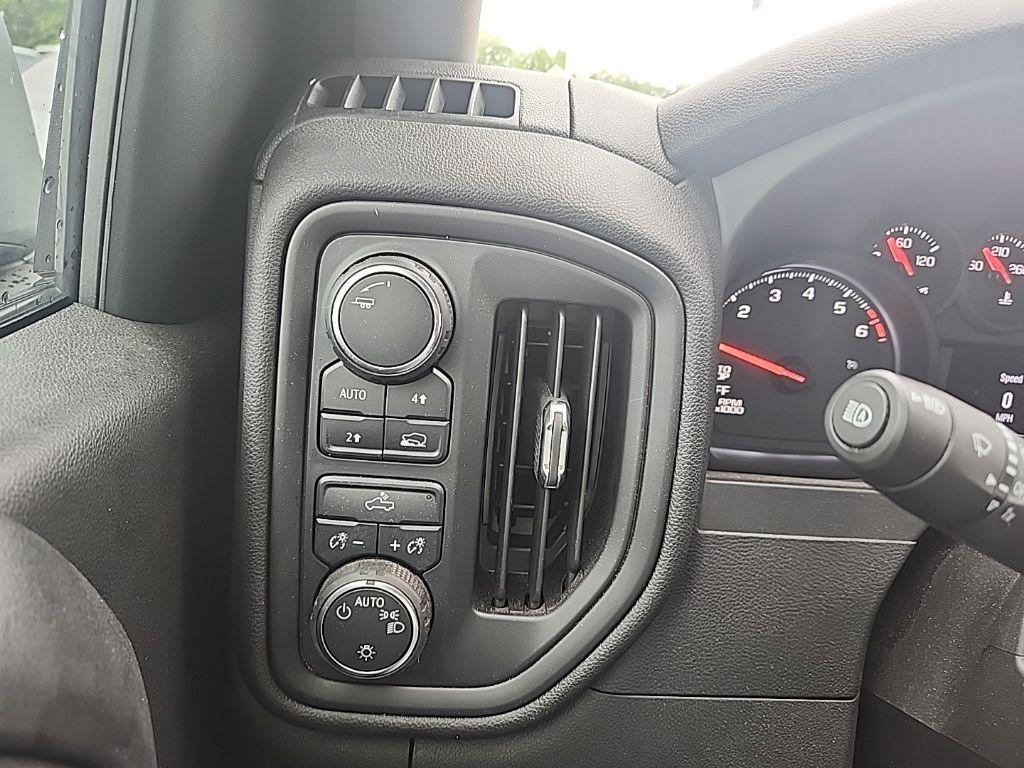 used 2024 Chevrolet Silverado 1500 car, priced at $38,501