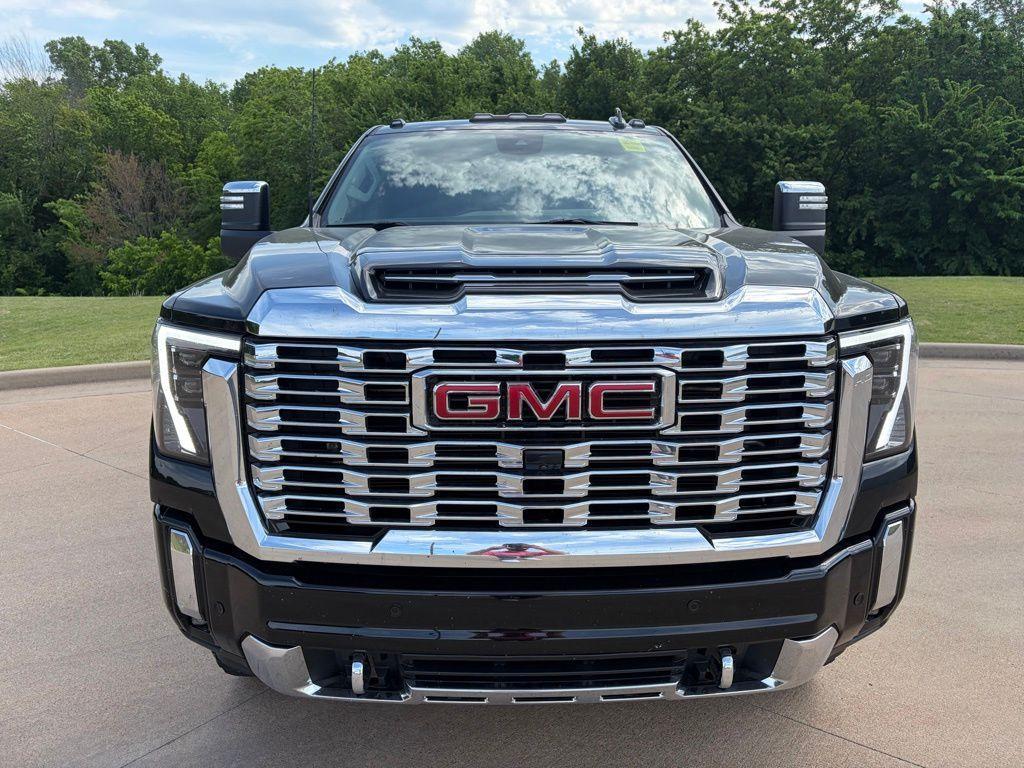 used 2024 GMC Sierra 2500 car, priced at $65,000