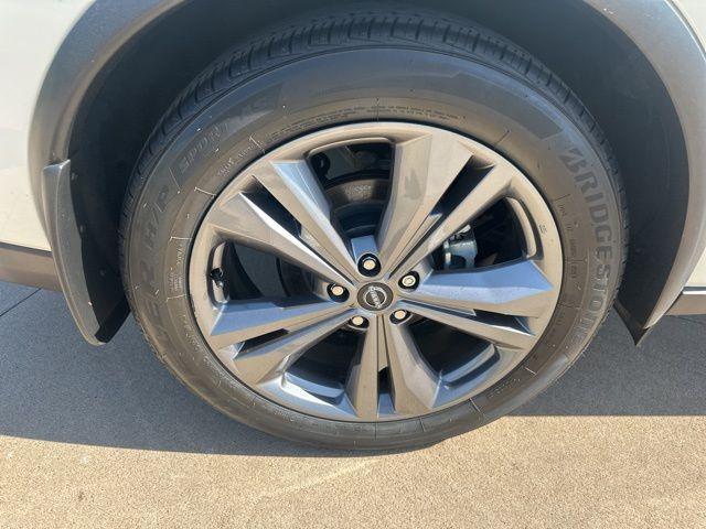 used 2024 Nissan Murano car, priced at $30,500