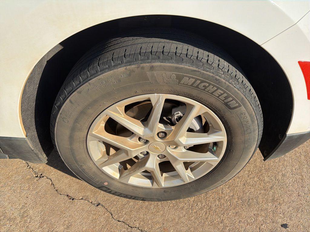 used 2022 Chevrolet Equinox car, priced at $19,976