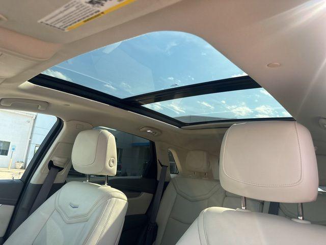 used 2017 Cadillac XT5 car, priced at $12,376