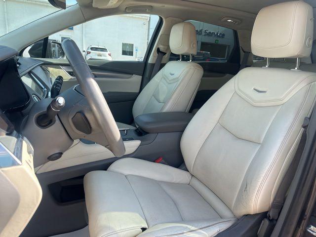 used 2017 Cadillac XT5 car, priced at $12,376