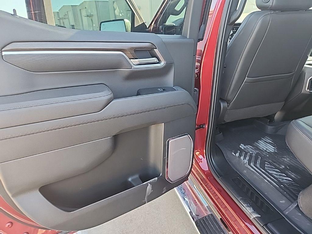 used 2025 Chevrolet Silverado 1500 car, priced at $52,955
