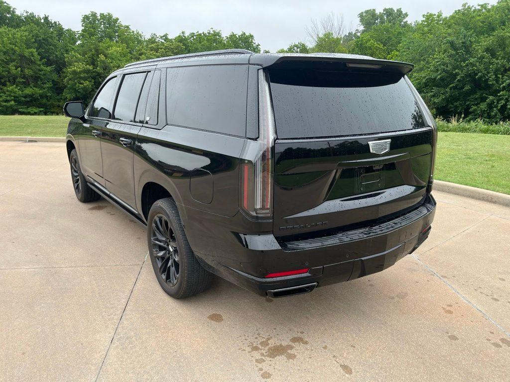 used 2025 Cadillac Escalade ESV car, priced at $109,000
