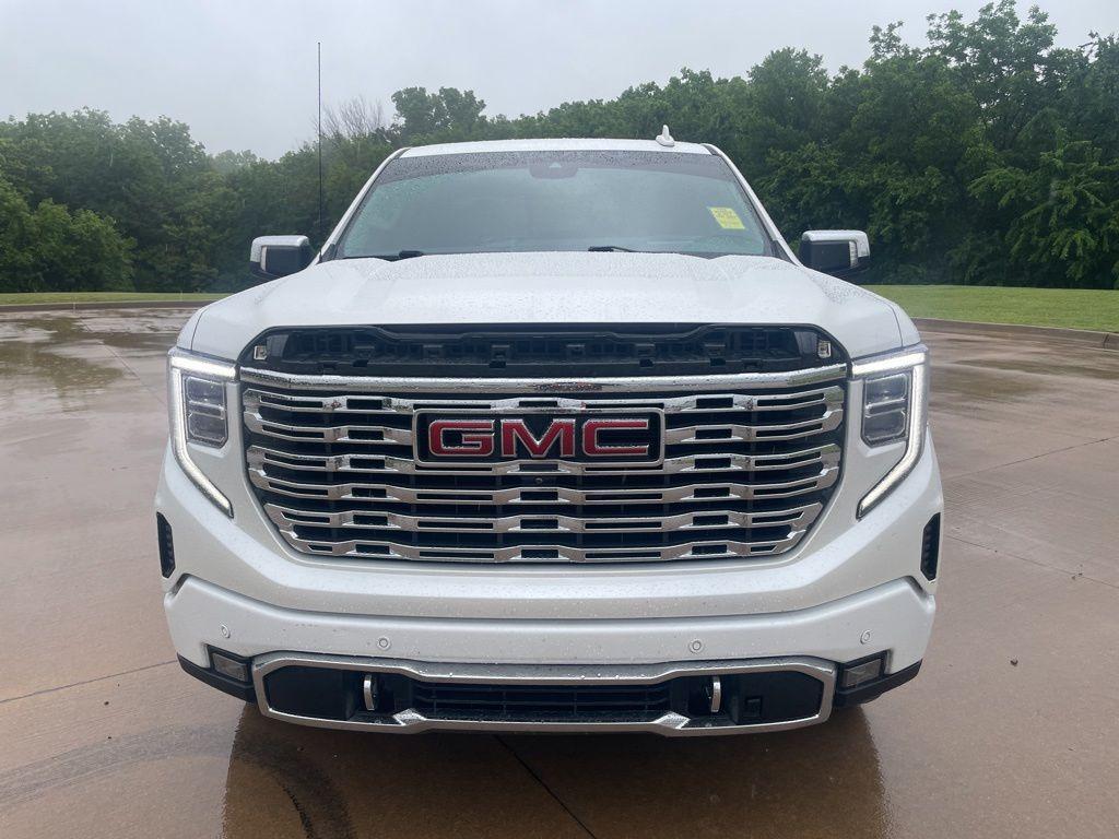 used 2024 GMC Sierra 1500 car, priced at $47,225
