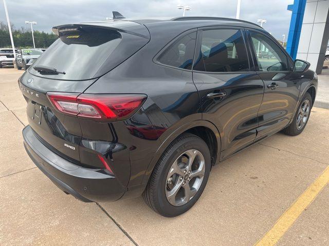 used 2024 Ford Escape car, priced at $26,900