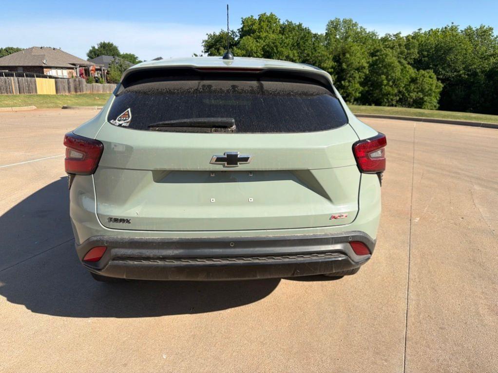 used 2024 Chevrolet Trax car, priced at $22,564