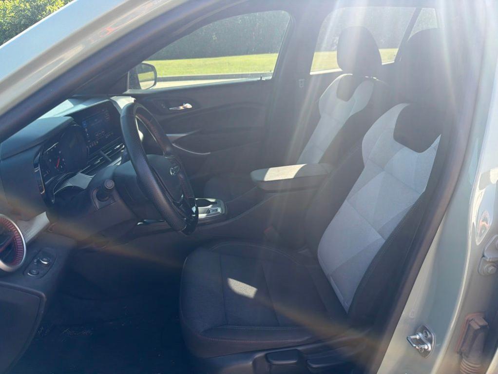 used 2024 Chevrolet Trax car, priced at $22,564