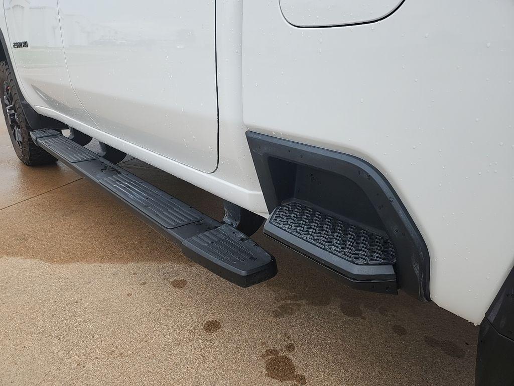 used 2025 Chevrolet Silverado 2500 car, priced at $61,344