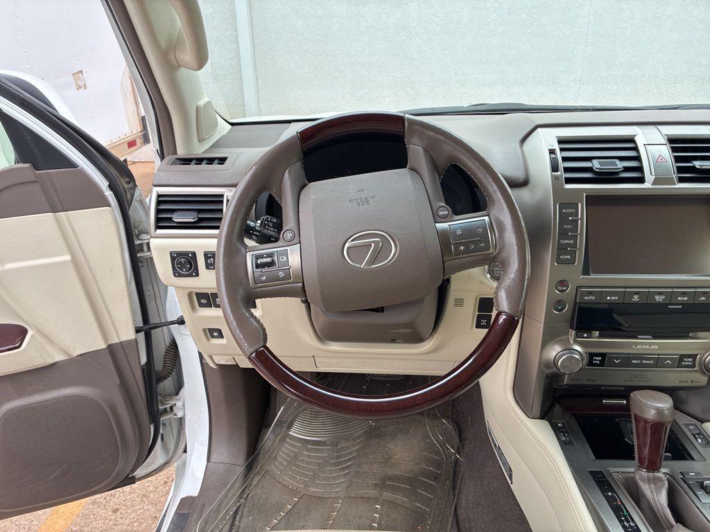 used 2014 Lexus GX 460 car, priced at $25,459