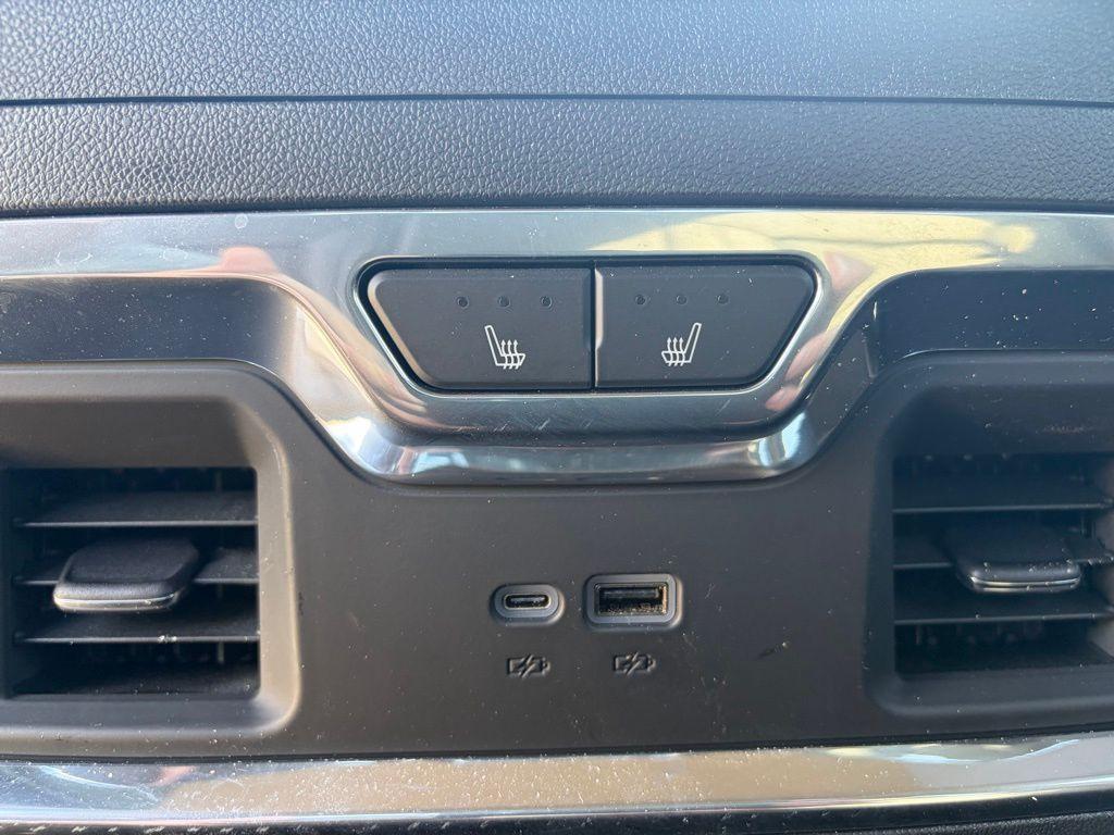used 2024 GMC Sierra 1500 car, priced at $48,400