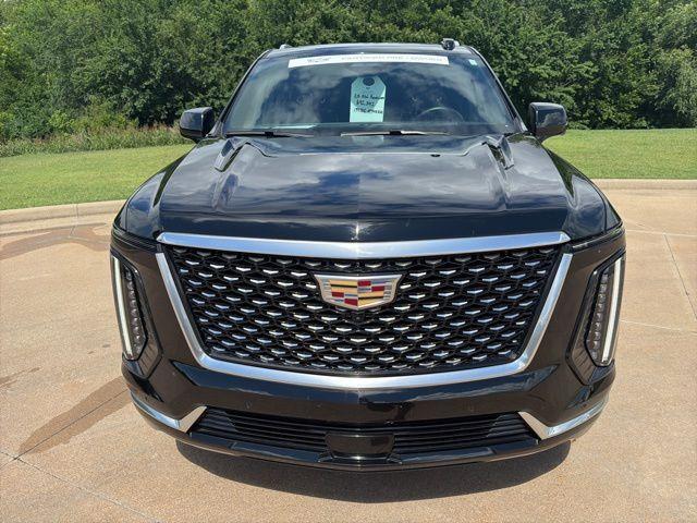 used 2025 Cadillac Escalade ESV car, priced at $92,342