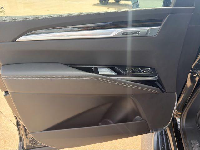 used 2025 Cadillac Escalade ESV car, priced at $92,342