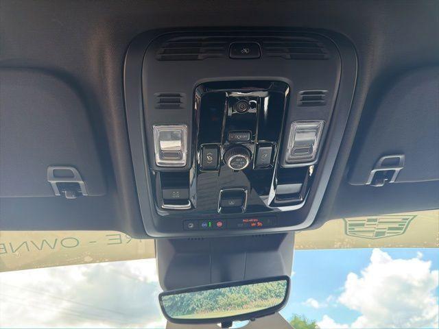 used 2025 Cadillac Escalade ESV car, priced at $92,342