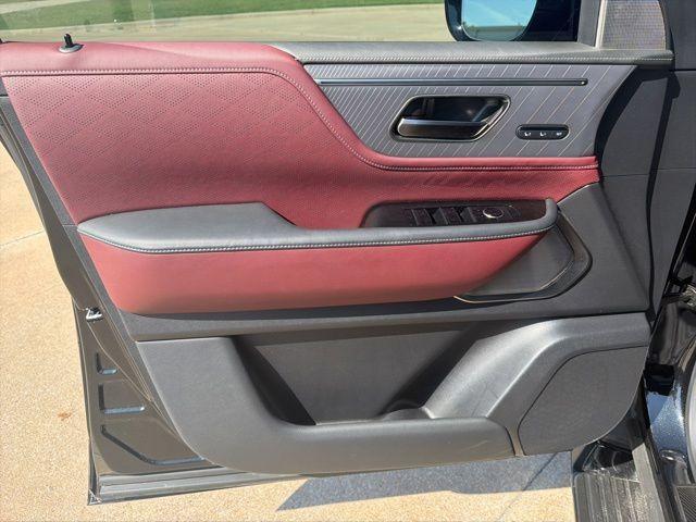 used 2025 INFINITI QX80 car, priced at $85,478