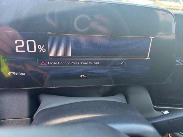 used 2026 Chevrolet Equinox EV car, priced at $29,000