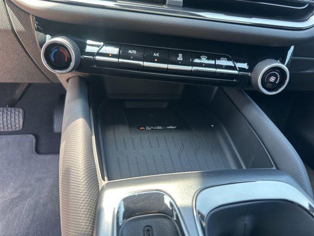 used 2025 Chevrolet Equinox EV car, priced at $31,000