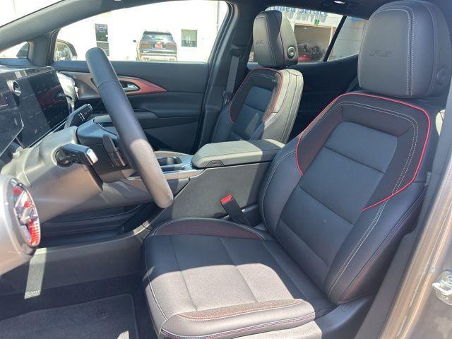 used 2025 Chevrolet Equinox EV car, priced at $31,000