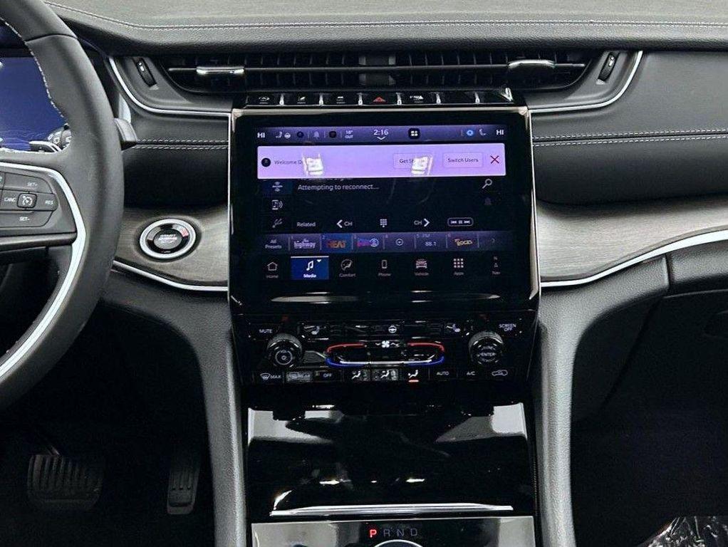 new 2025 Jeep Grand Cherokee L car, priced at $52,214