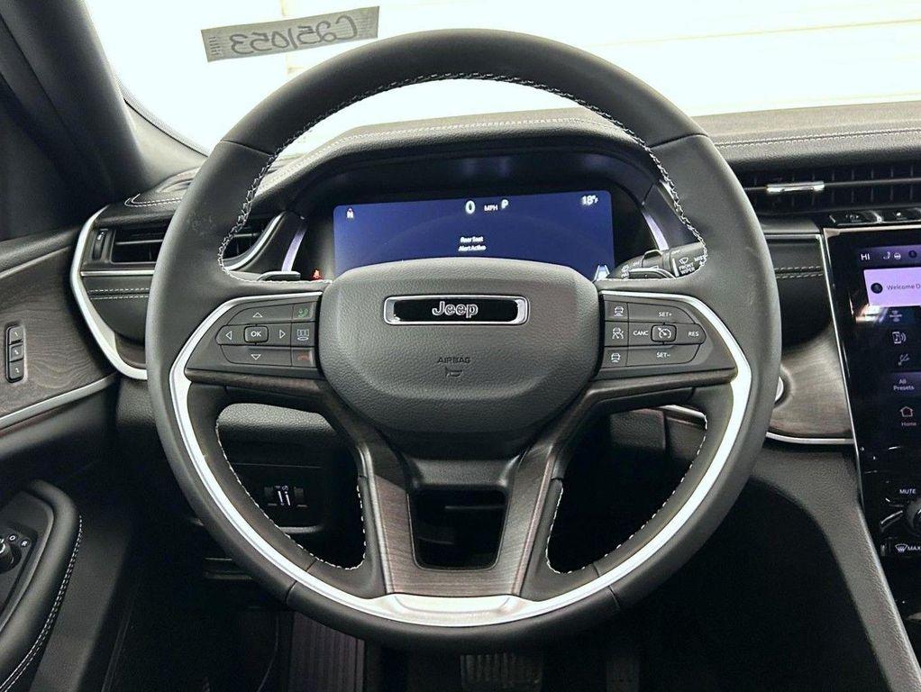 new 2025 Jeep Grand Cherokee L car, priced at $52,214