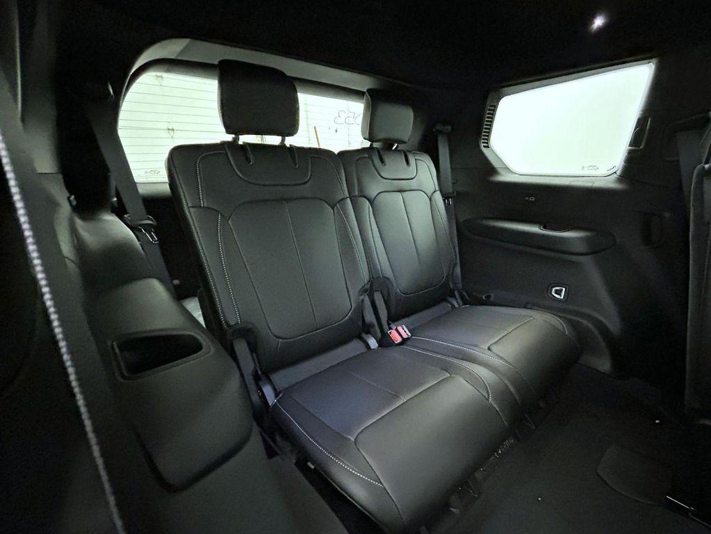 new 2025 Jeep Grand Cherokee L car, priced at $52,214