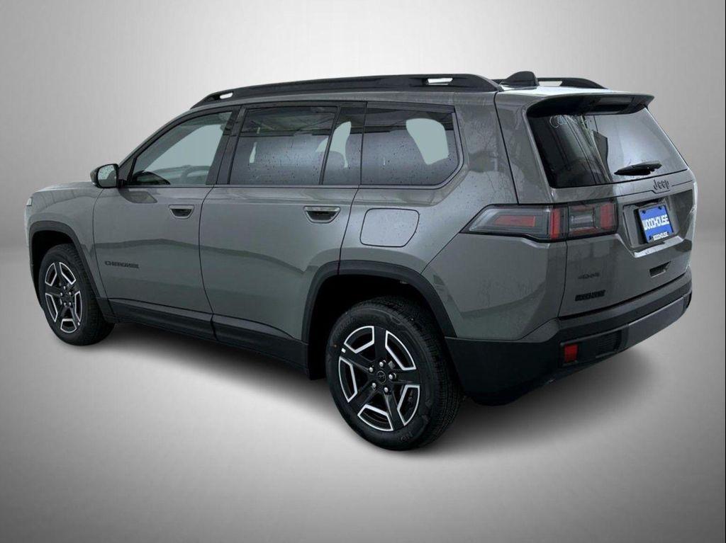 new 2026 Jeep Cherokee car, priced at $39,589