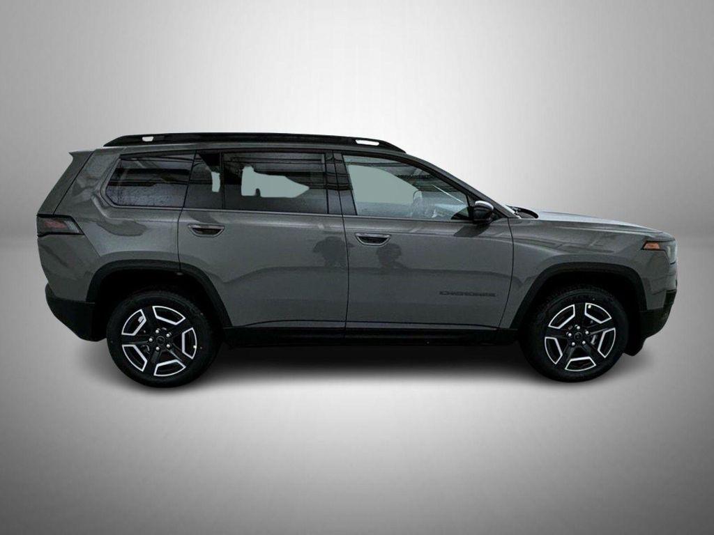 new 2026 Jeep Cherokee car, priced at $39,589