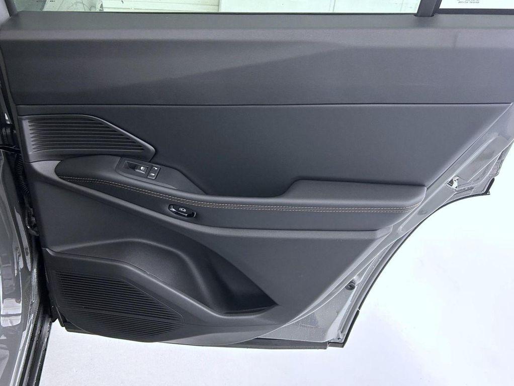 new 2026 Jeep Cherokee car, priced at $39,589