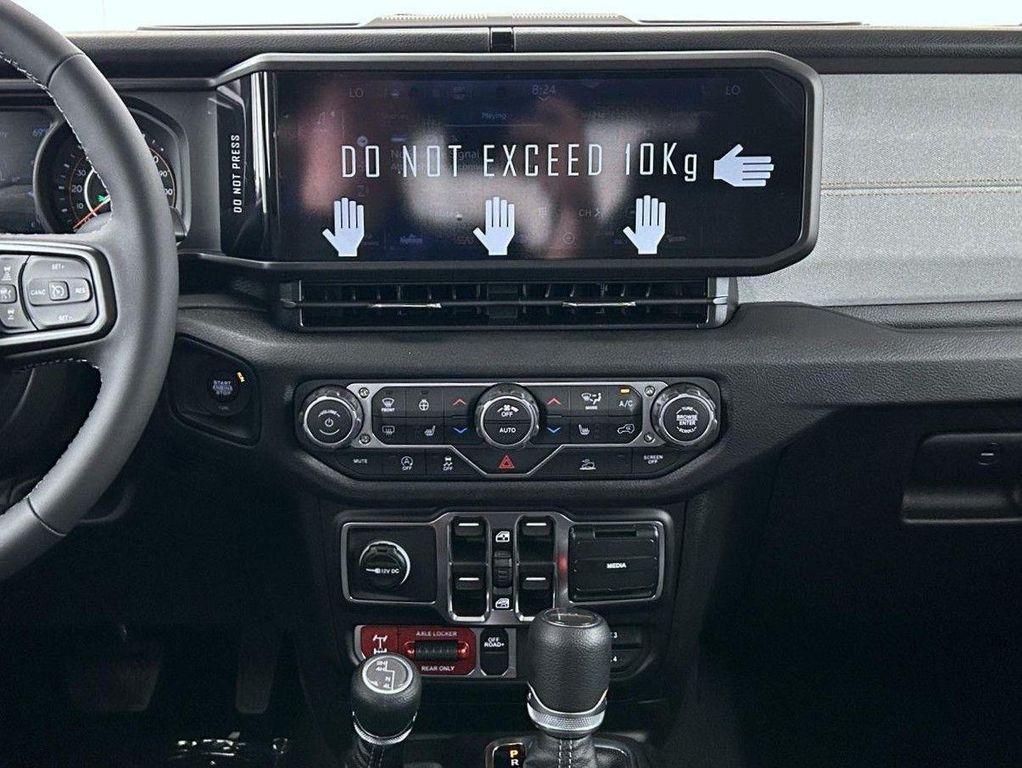 new 2026 Jeep Gladiator car, priced at $45,822