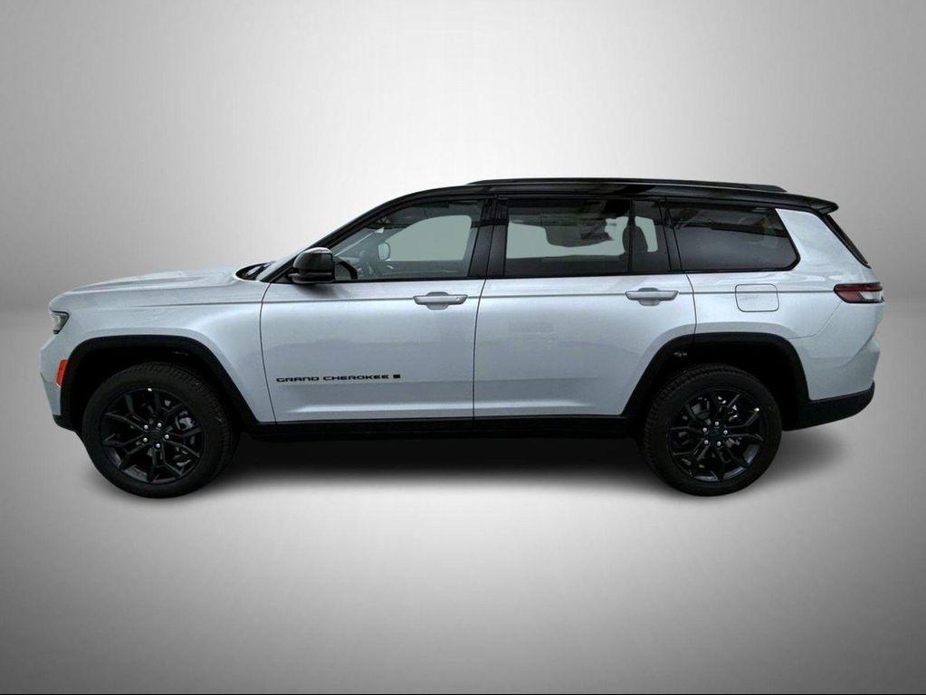 new 2025 Jeep Grand Cherokee L car, priced at $52,214
