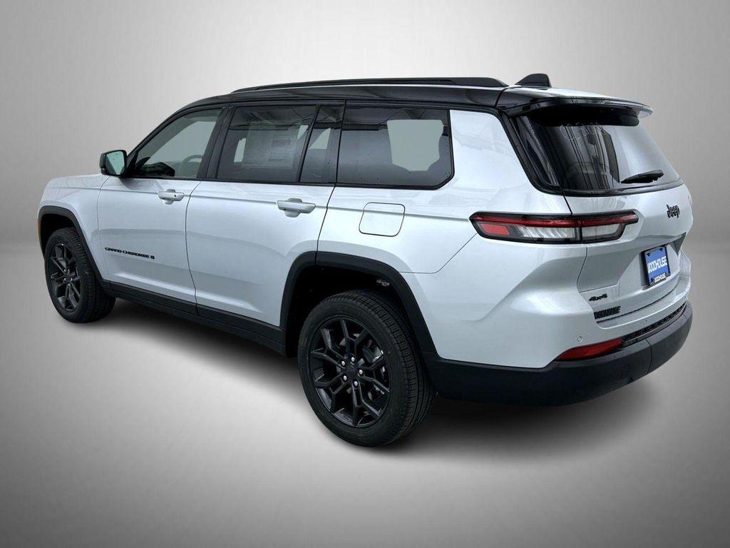 new 2025 Jeep Grand Cherokee L car, priced at $52,214