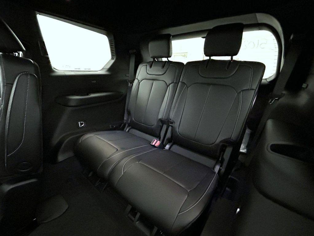 new 2025 Jeep Grand Cherokee L car, priced at $52,214