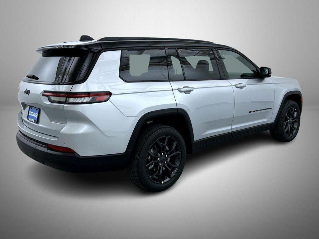 new 2025 Jeep Grand Cherokee L car, priced at $52,214