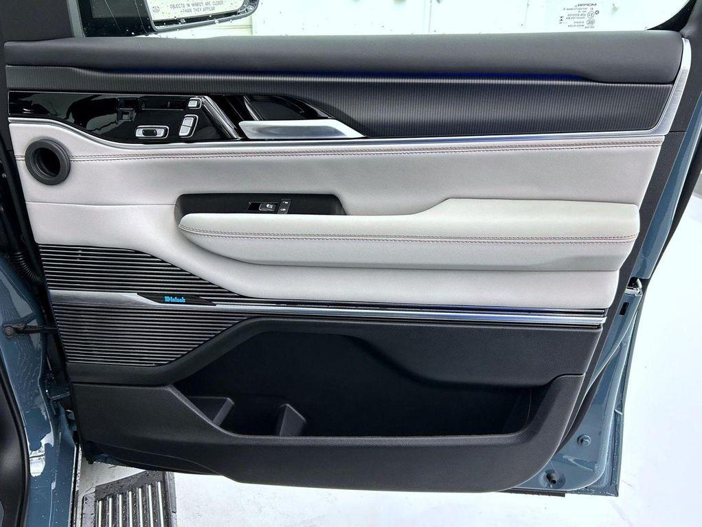 new 2026 Jeep Grand Wagoneer car, priced at $95,598