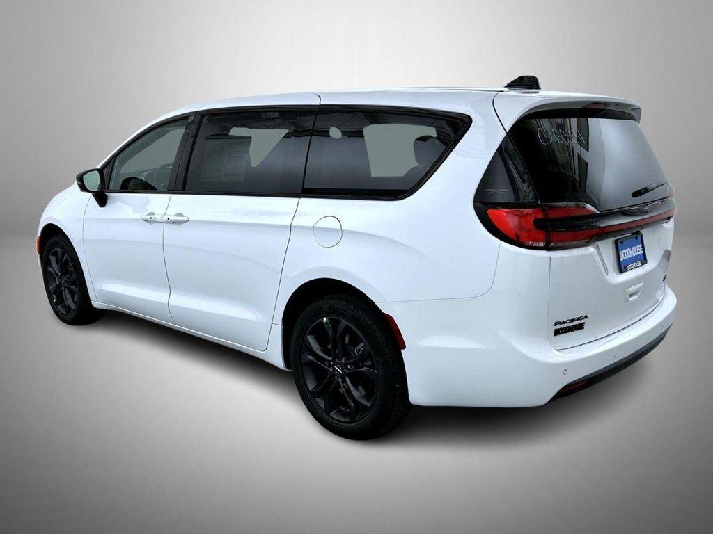 new 2026 Chrysler Pacifica car, priced at $42,553