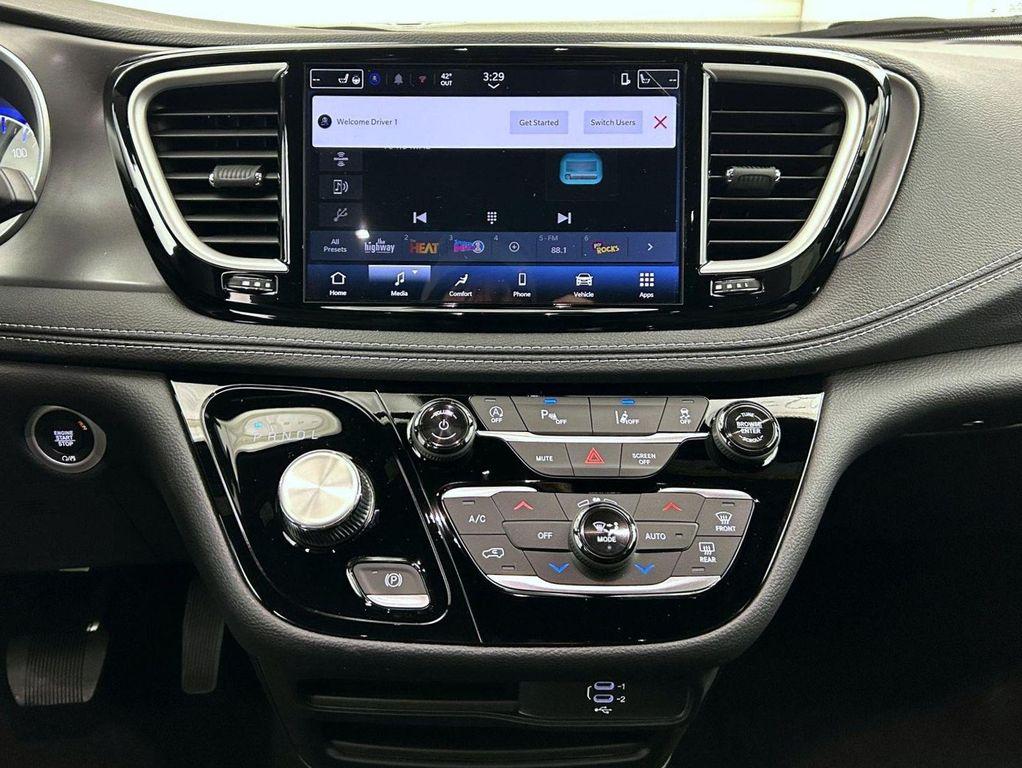 new 2026 Chrysler Pacifica car, priced at $42,553