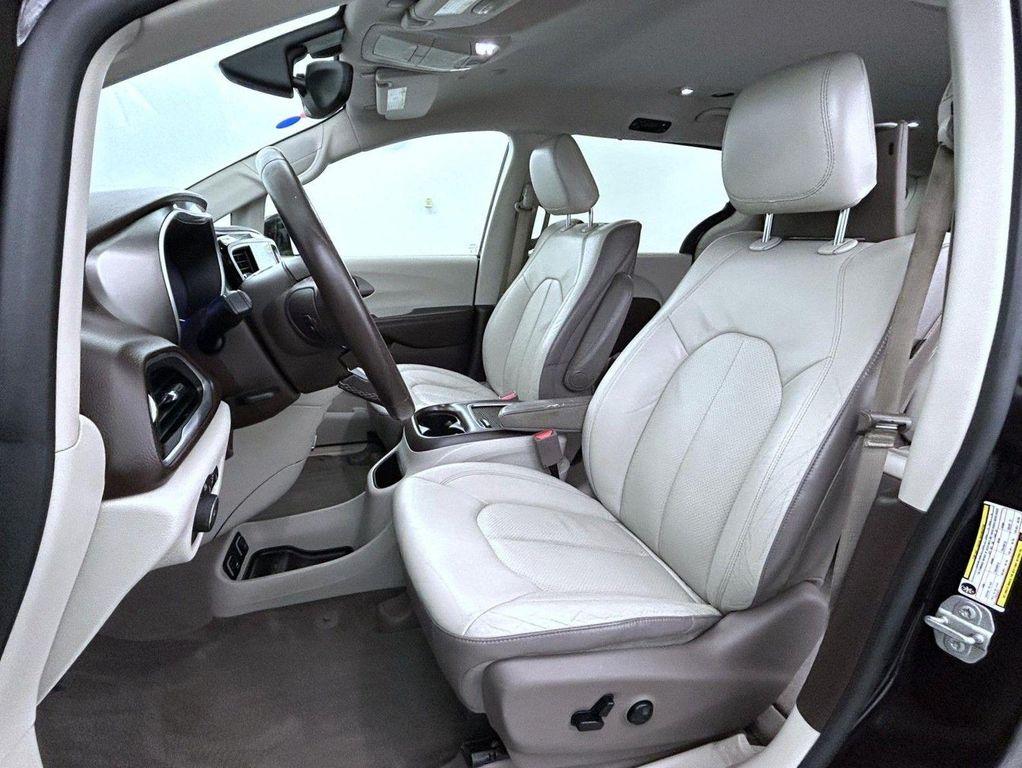 used 2018 Chrysler Pacifica car, priced at $10,291