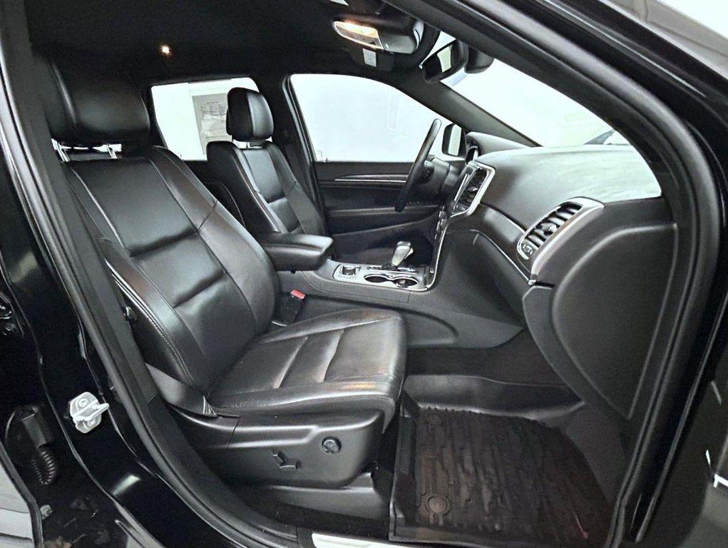 used 2018 Jeep Grand Cherokee car, priced at $15,934