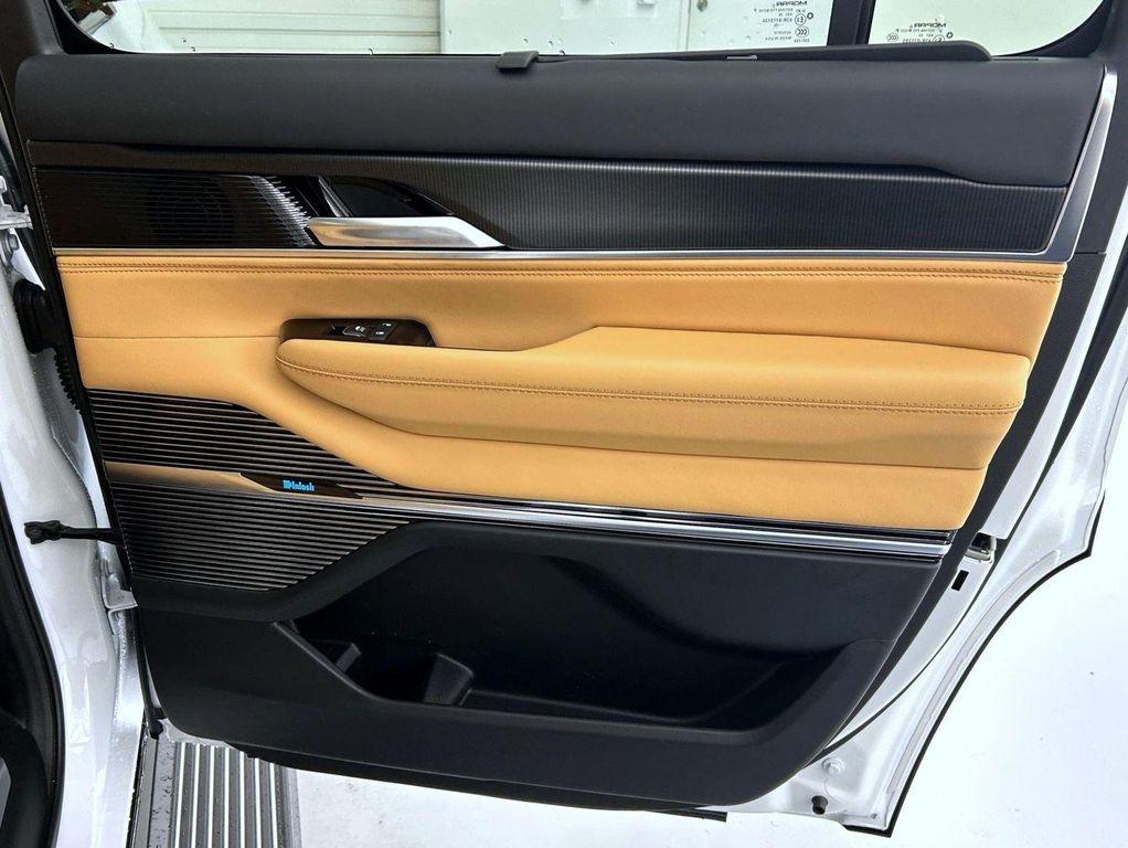 new 2026 Jeep Grand Wagoneer car, priced at $98,359