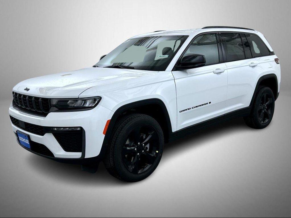 new 2026 Jeep Grand Cherokee car, priced at $49,599