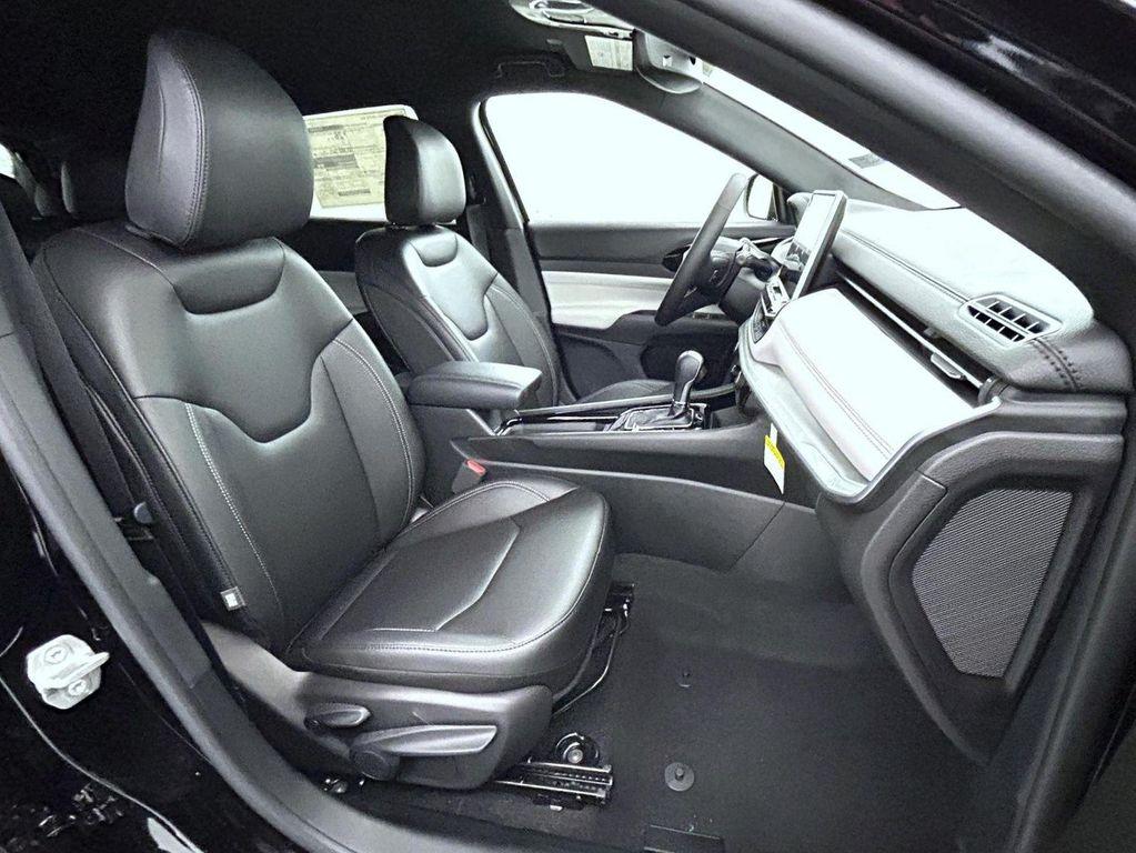 new 2026 Jeep Compass car, priced at $33,455