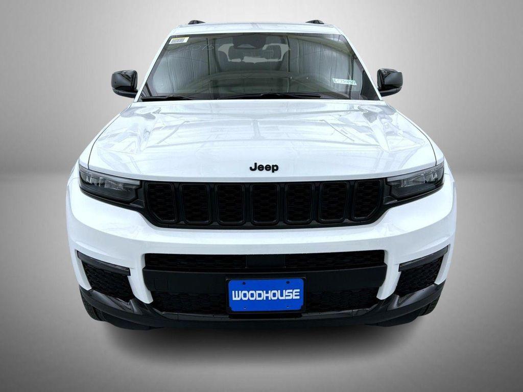 new 2025 Jeep Grand Cherokee L car, priced at $43,723