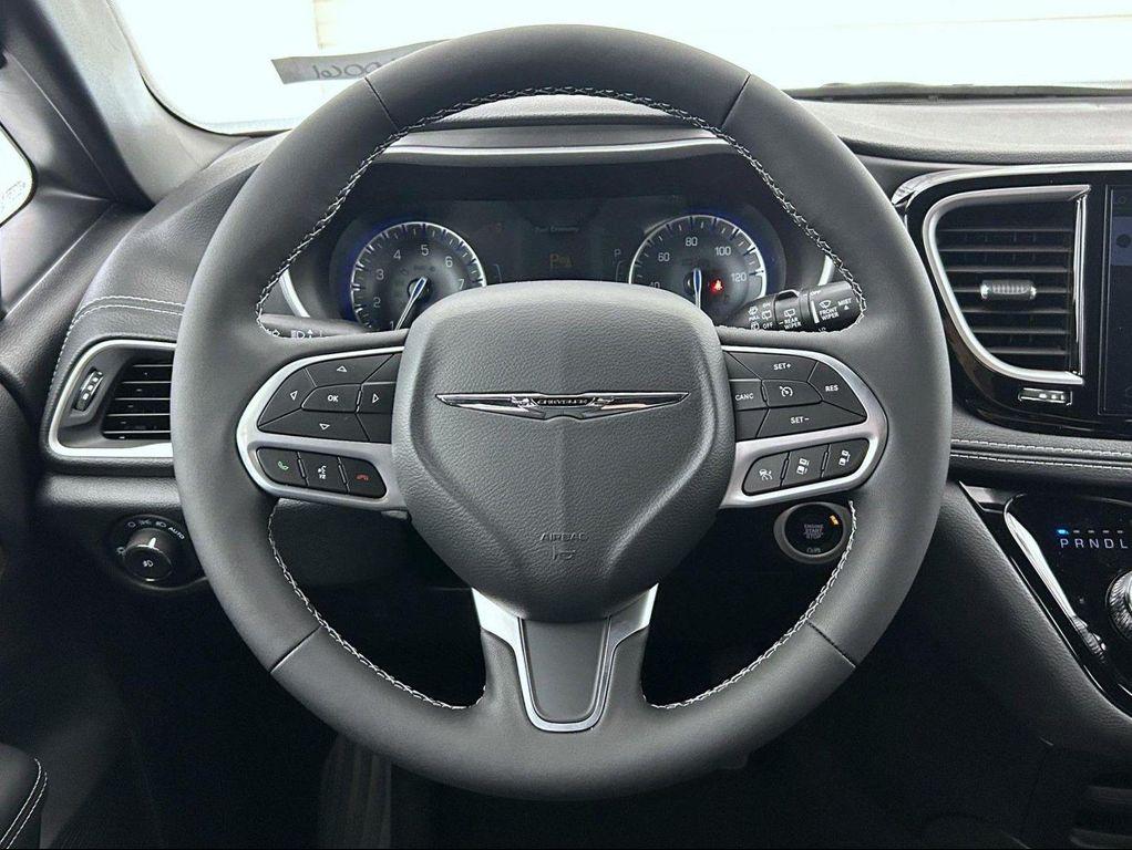 new 2026 Chrysler Pacifica car, priced at $41,826