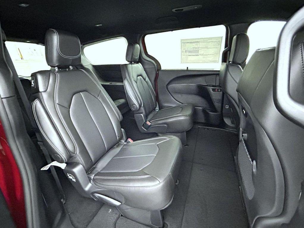 new 2026 Chrysler Pacifica car, priced at $41,826