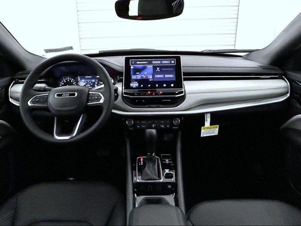 new 2026 Jeep Compass car, priced at $31,235