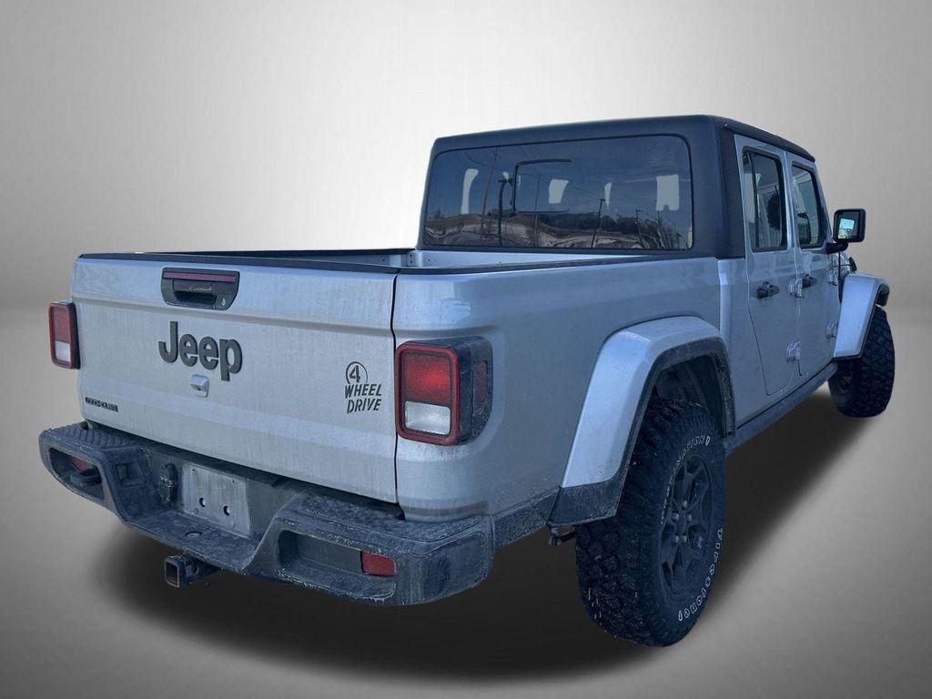 used 2022 Jeep Gladiator car, priced at $27,557
